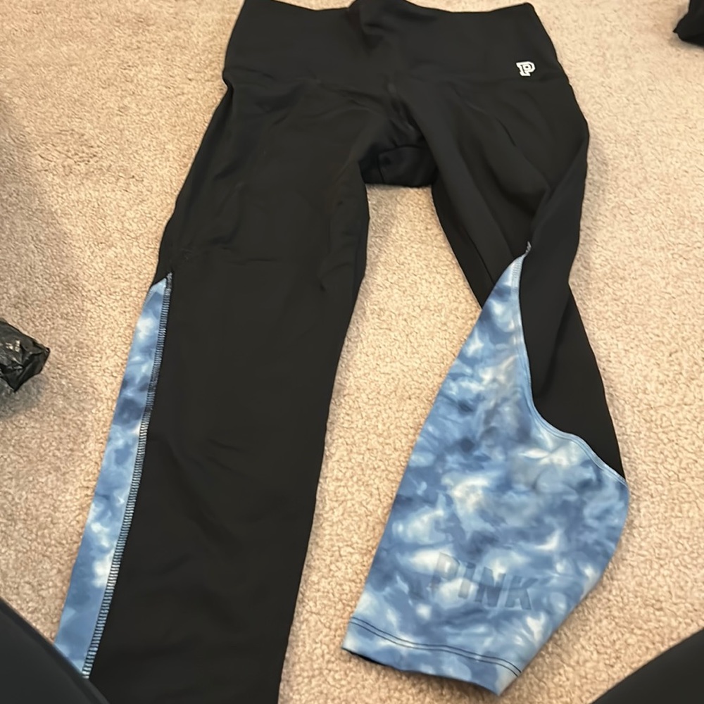 Victoria Secret Pink capris